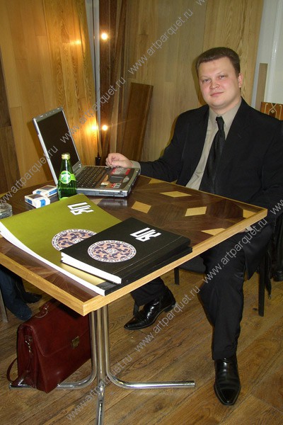 На выставке мосбилд 2004